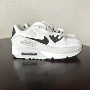 NIKE Size 7 Sneakers